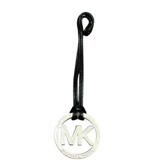 Michael Kors Black Leather & Silver Logo Charm Hangtag - Picture 1 of 2